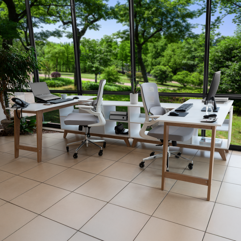 Everfurn Dakota Ergo Mid Back Office Chair in Grey – Ergonomic Mesh Back with Lumbar Support, Ideal for Comfortable Office Use and Enhanced Productivity